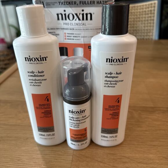 Nioxin Pro Clinical System 4 Haircare Set For Colored/Dry/Damaged Hair 5 Ounce - Picture 1 of 3